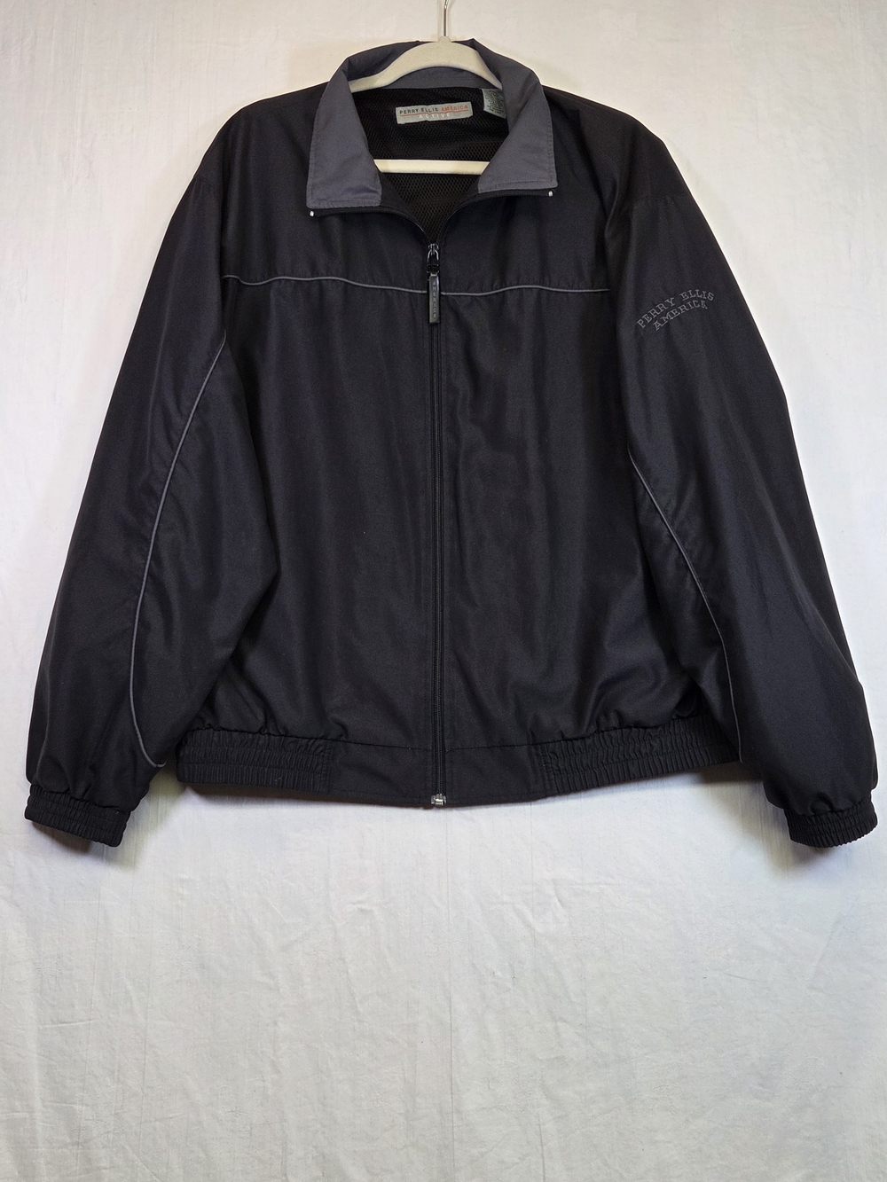 Perry Ellis Black Windbreaker with Gray Contrast Collar #0360